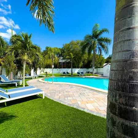 1K Bed Studio Apt With Shared Pool 02 Clearwater Exterior photo